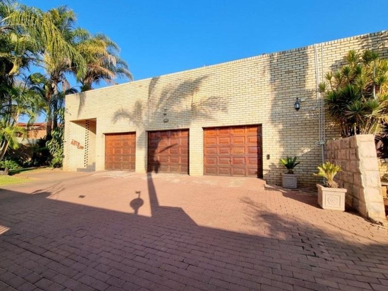 5 BEDROOM HOUSE SALE IN WELGELEGEN - Photo 2