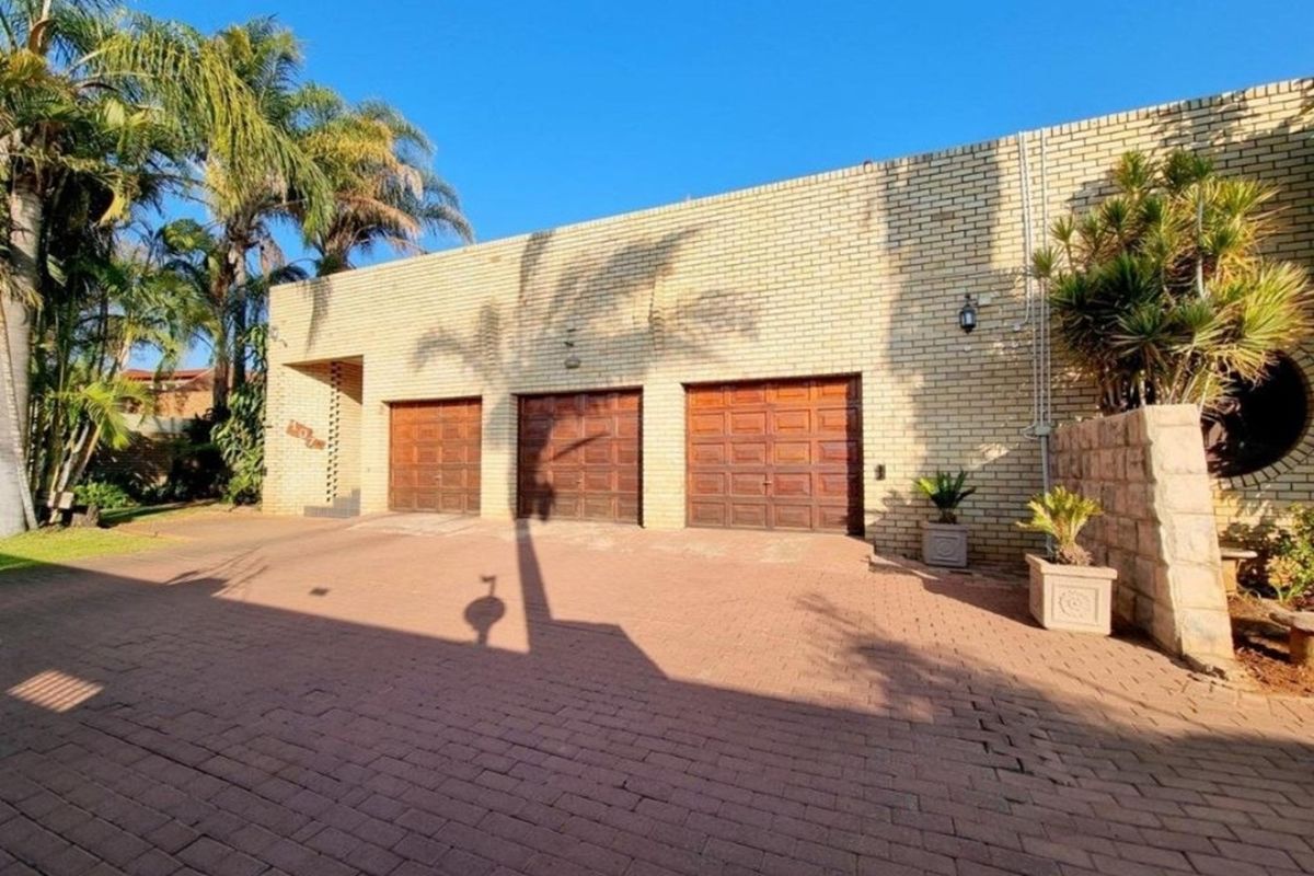 5 BEDROOM HOUSE SALE IN WELGELEGEN - Photo 2