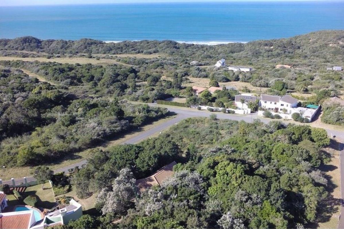 Cintsa East - Vacant erf located in the popular coast village along the East Coast of East London - Photo 4