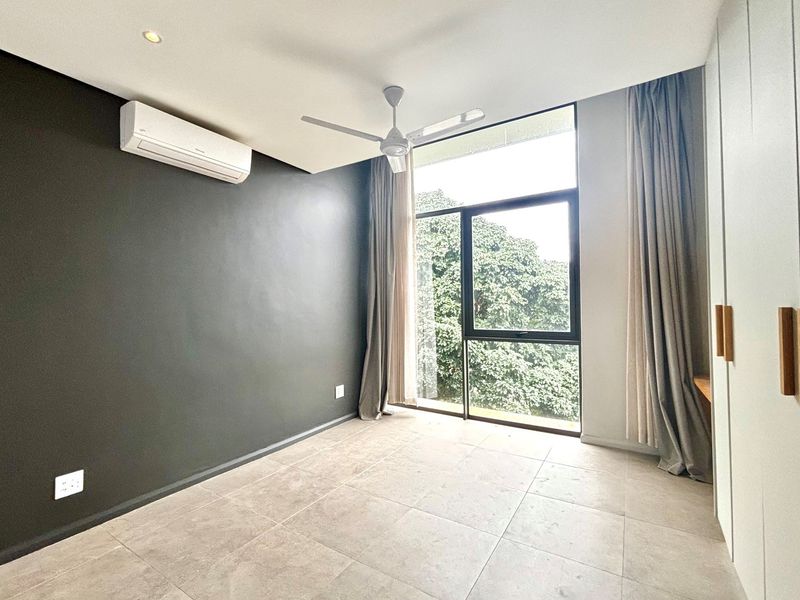 Luxury Location and Investment Potential - Photo 10