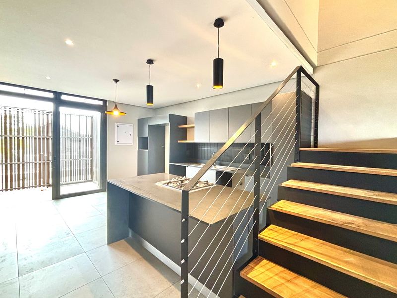 Luxury Location and Investment Potential - Photo 3