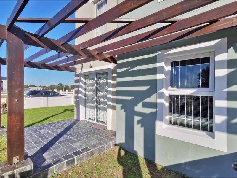 Charming Parsonsvlei Duplex: 2-Bedroom Opportunity - Photo 5