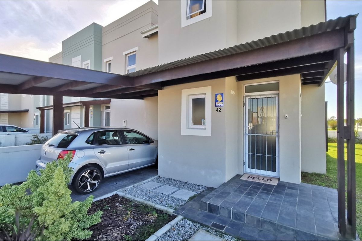 Charming Parsonsvlei Duplex: 2-Bedroom Opportunity - Photo 3
