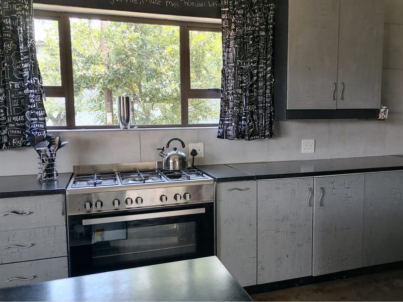 Your Gateway to Country Living and Holiday Bliss - Where the Best Deals Meet Dream Destinations - Photo 10