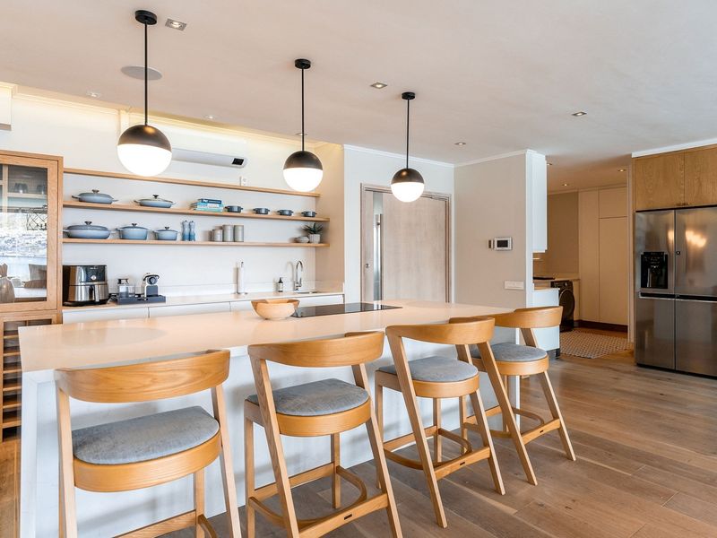 Discover luxury living at One Chapmans Peak! - Photo 8