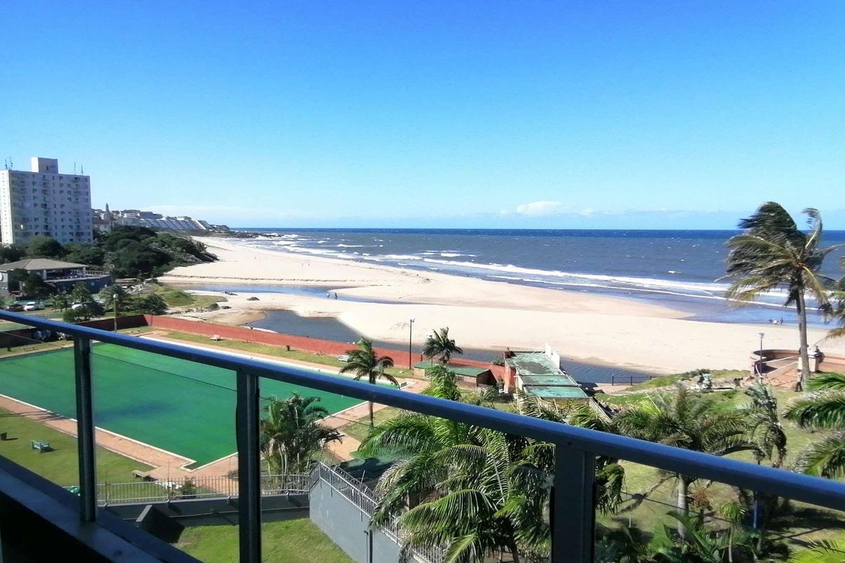 Margate. Beachfront Penthouse In Secure Complex - Photo 2