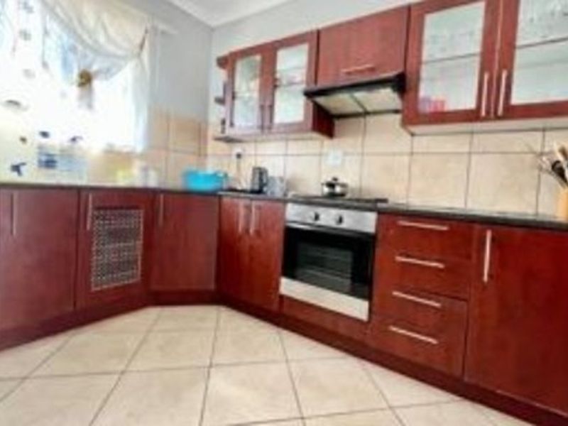 3 Bedroom house for sale in Serala View - Photo 3
