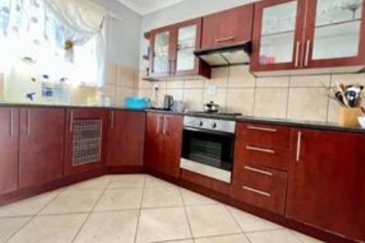 3 Bedroom house for sale in Serala View - Photo 3