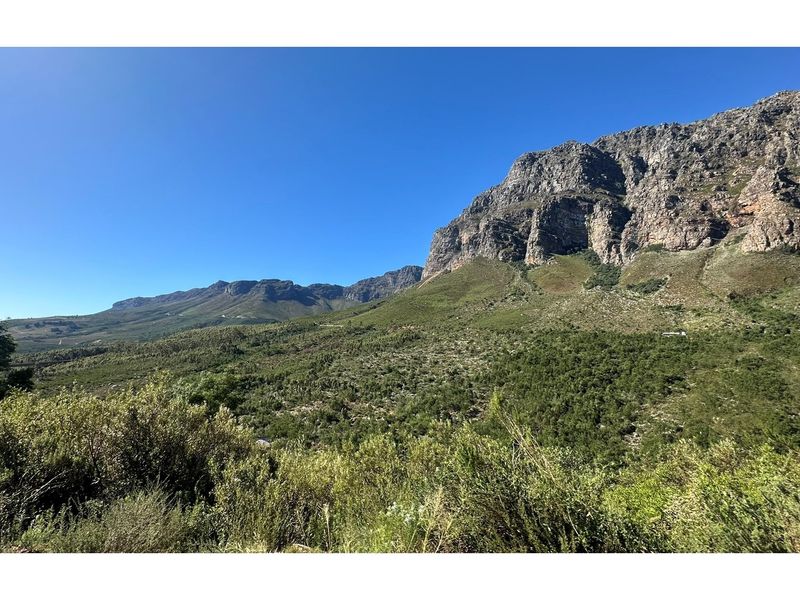 A Sanctuary Above the World - Off-the-Grid Mountain Retreat - Photo 6