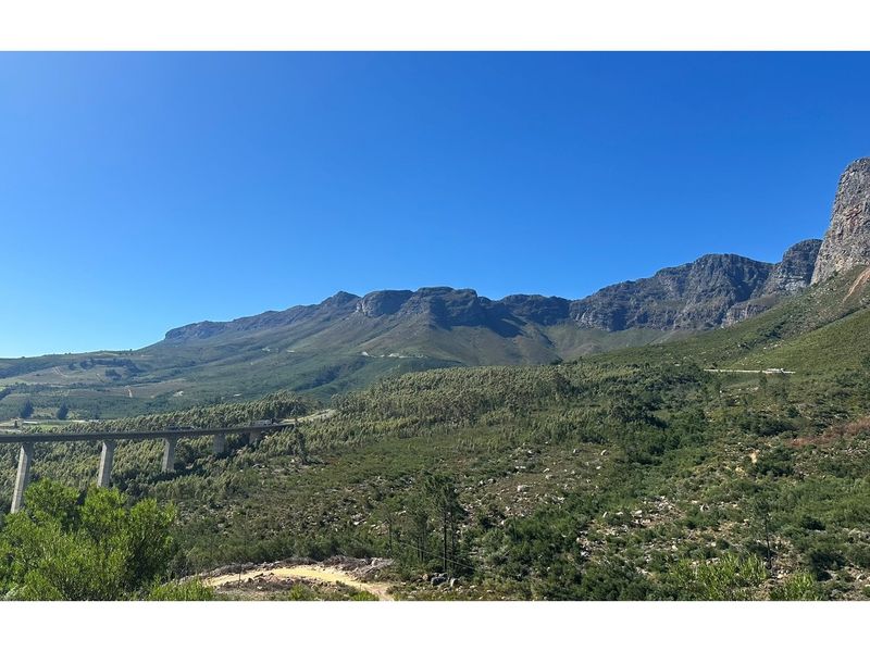 A Sanctuary Above the World - Off-the-Grid Mountain Retreat - Photo 4