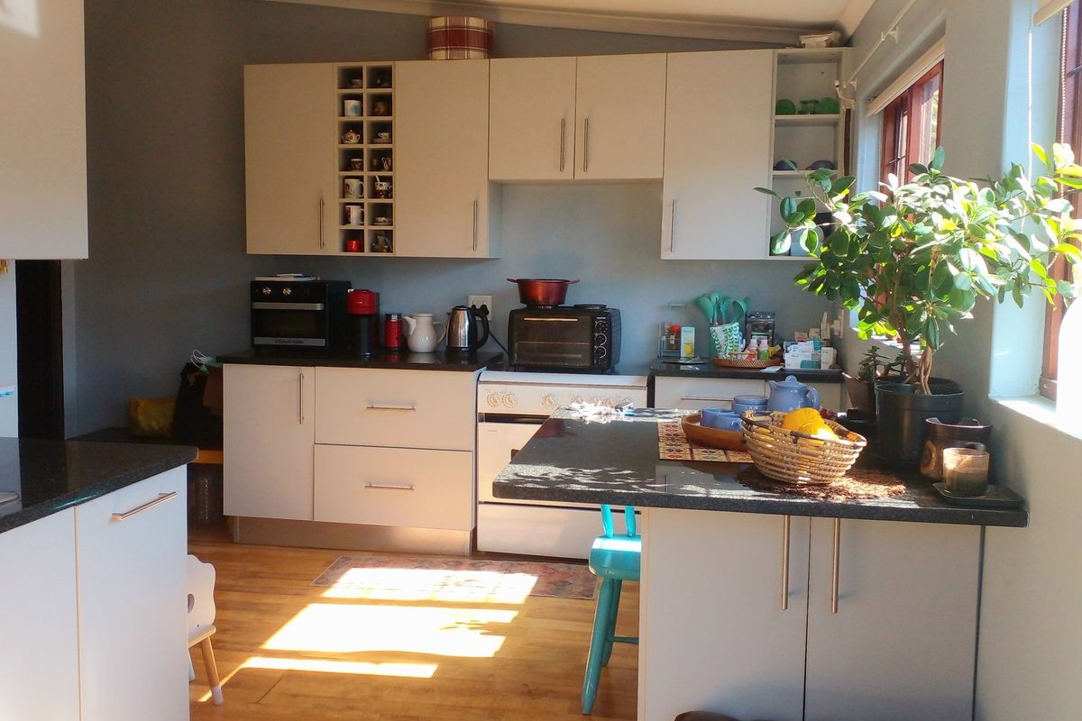 4 Bedroom house - Melville - Photo 5