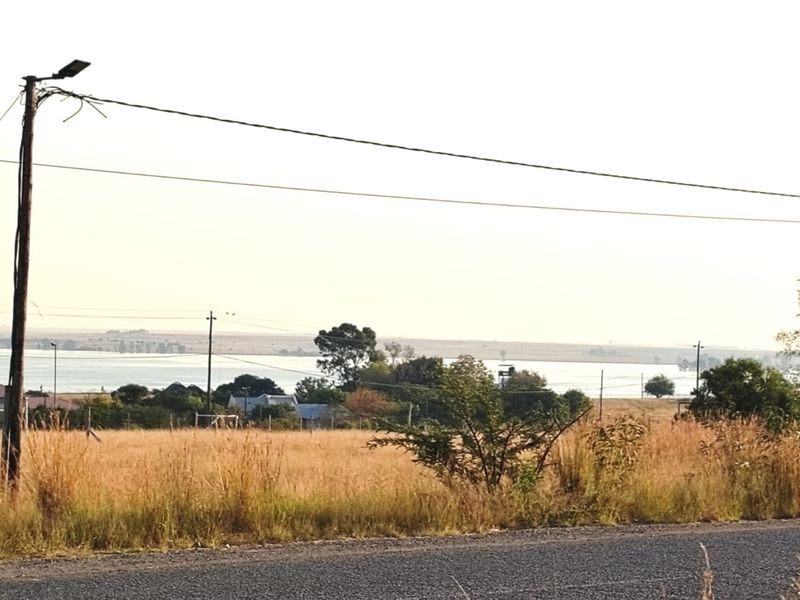 ORANJEVILLE * VACANT STAND * 2091sqm * R110 000.00 - Photo 9