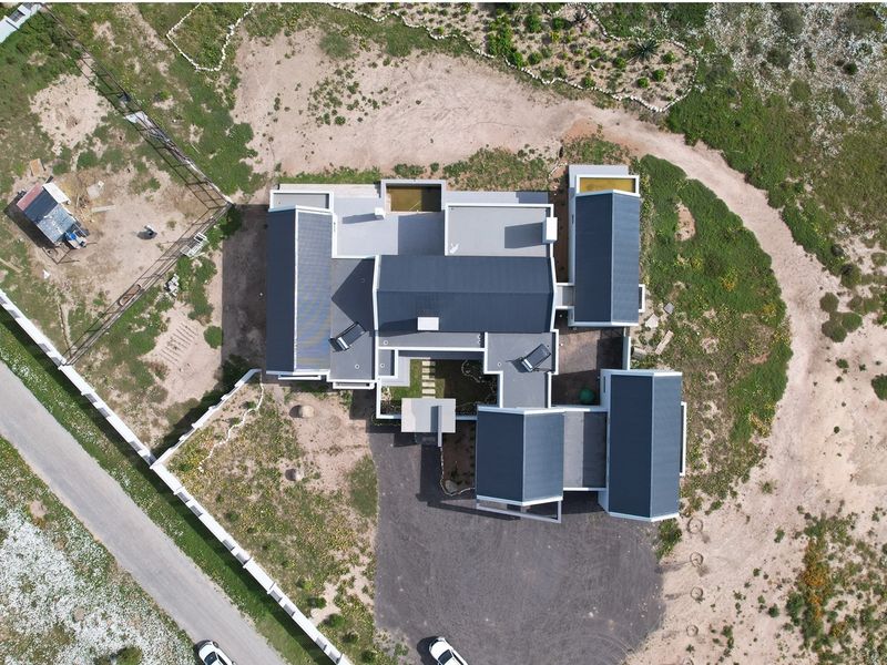 Modern Architectural Masterpiece in Olifantskop Private Nature Reserve- Langebaan - Photo 2