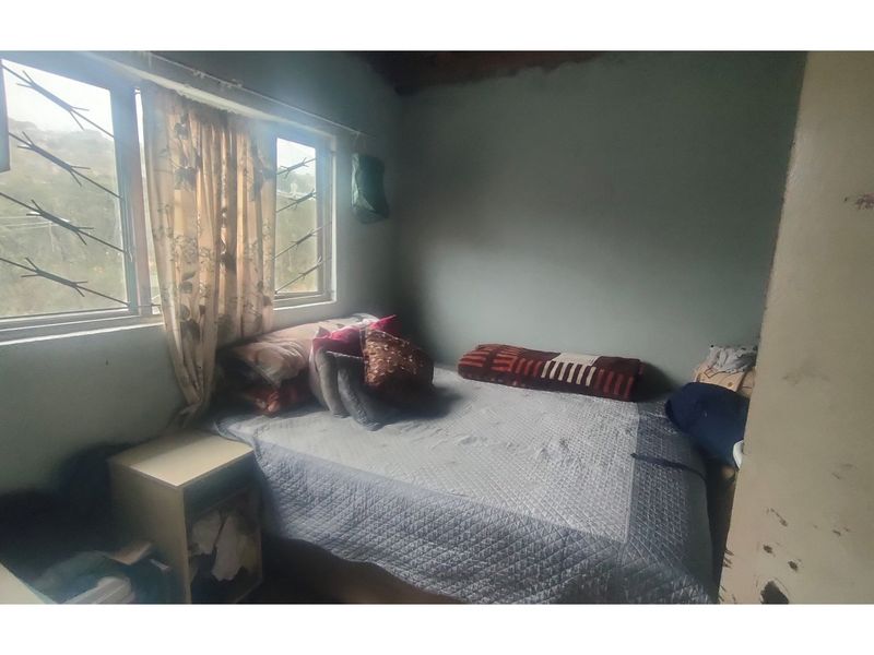 "Charming 2-Bed Dream Home in Folweni C" - Photo 8