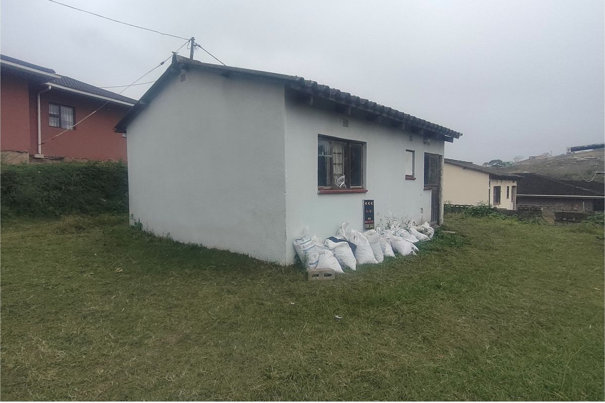 "Charming 2-Bed Dream Home in Folweni C" - Photo 4