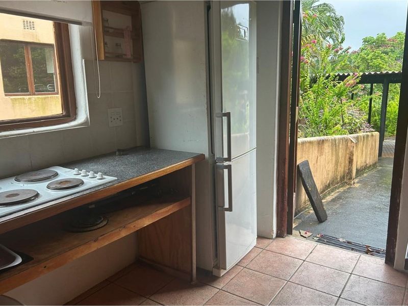 Stunning 2 Bedroom Unit available in Glenmore - Photo 3