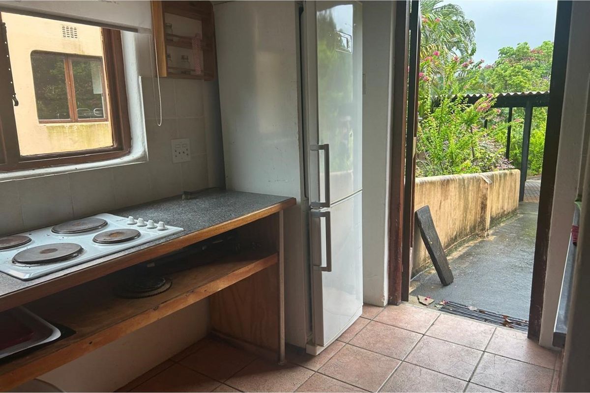 Stunning 2 Bedroom Unit available in Glenmore - Photo 3