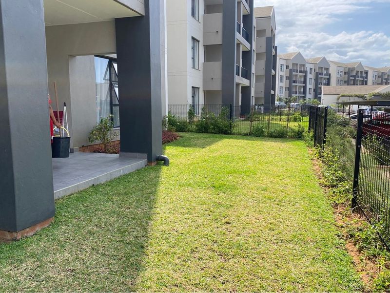 Modern 3-Bed Apartment in Ballito Central - Photo 8