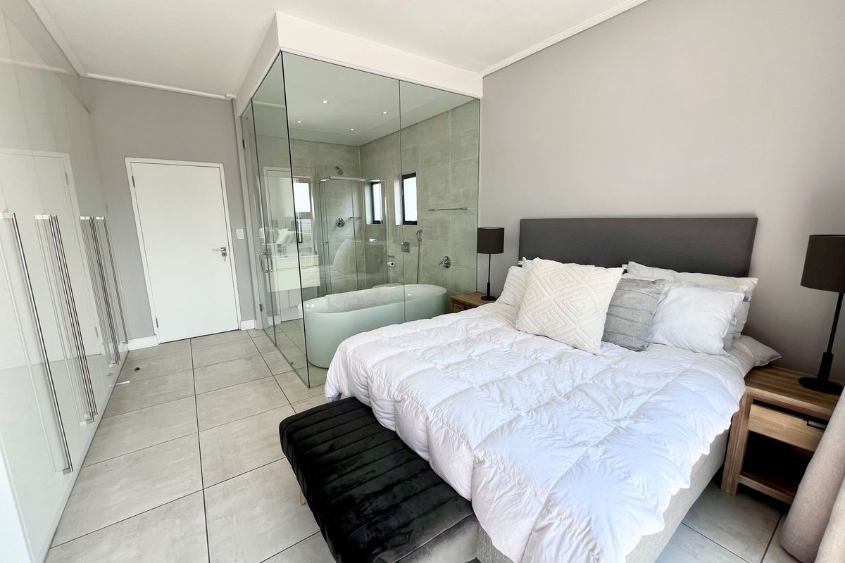 Polofields Modern 2-Bed Apartment with Furniture and Appliances Included - Photo 5