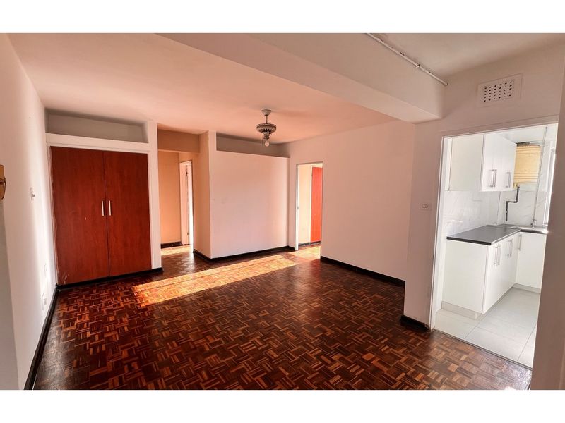 Newly Renovated 2.5-Bedroom Apartment in South Beach - Photo 5