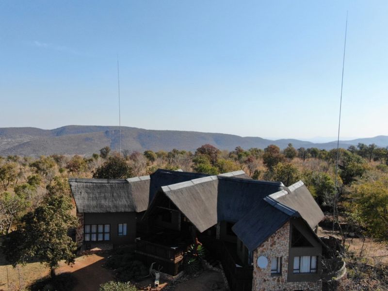 Charming 4-bedroom thatch home for Sale - Highlands Wilderness, Bela Bela - Photo 2