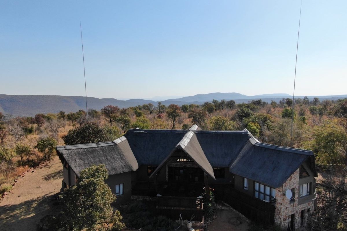 Charming 4-bedroom thatch home for Sale - Highlands Wilderness, Bela Bela - Photo 4