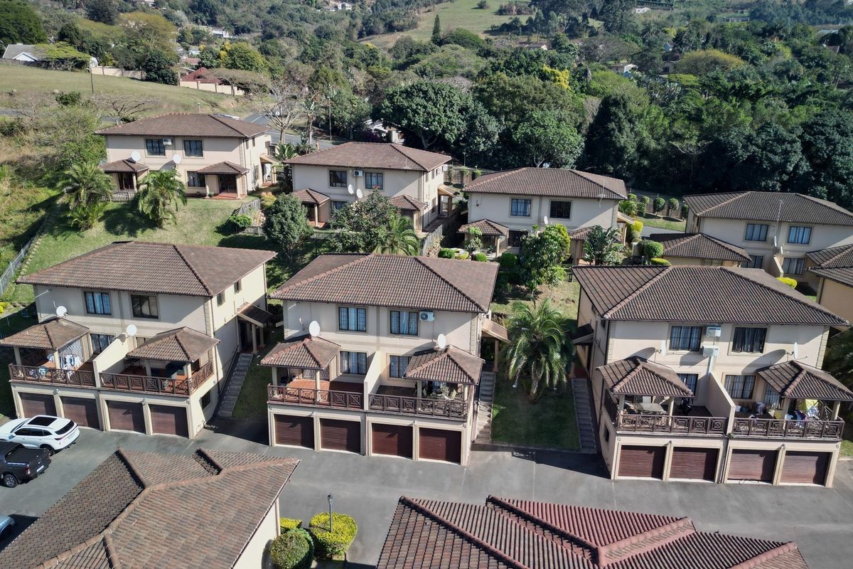 3 Bedroom Townhouse for sale in The Wolds, New Germany - Photo 4