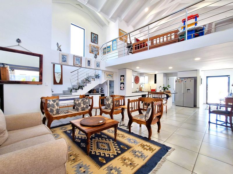 Estate Living at its finest: Stylish, Secure, Serene with partial Ocean Views. - Photo 5