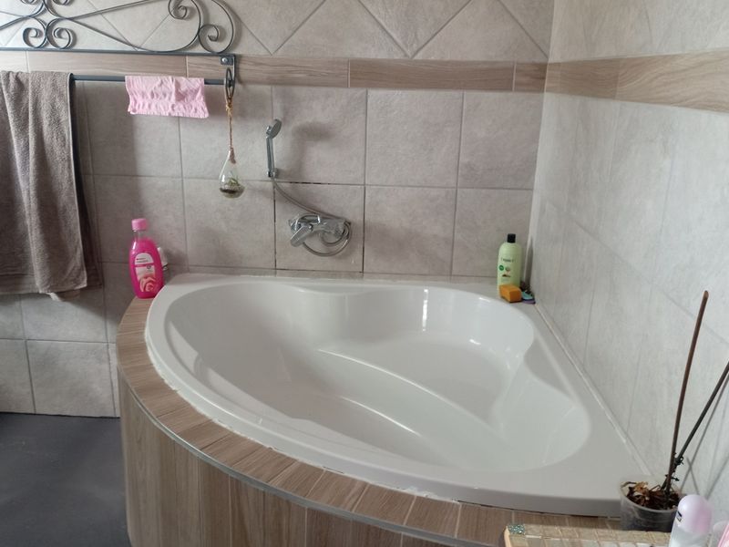 Farm with the most stunning sunset and sunrise views: for sale boekenhoutskloof - Photo 9