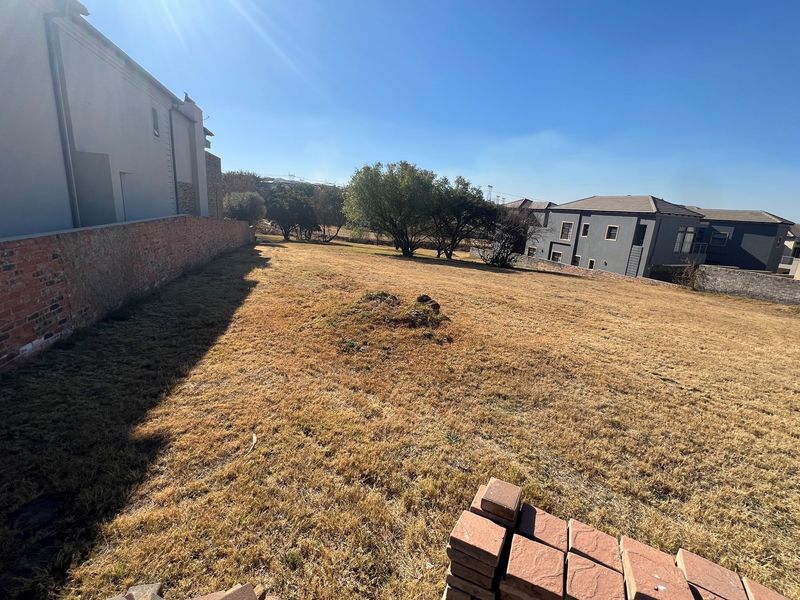 Prime Vacant Land in Blue Valley Golf Estate - Photo 4