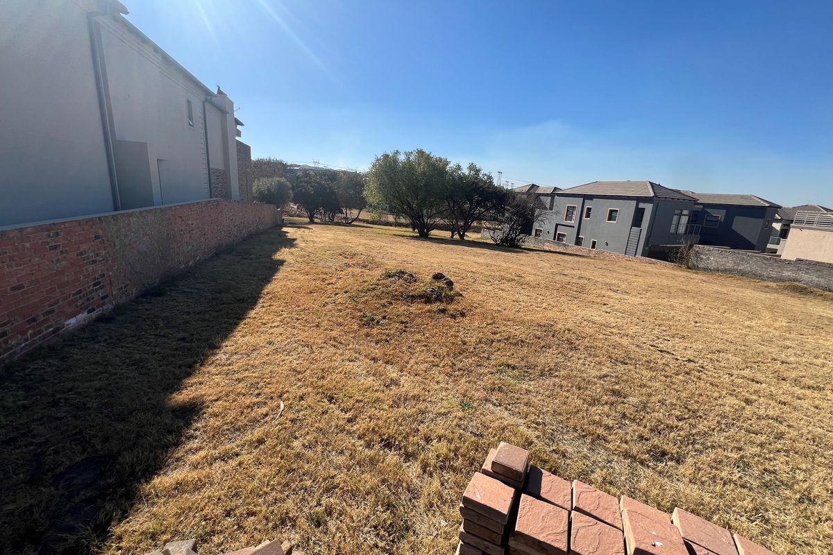 Prime Vacant Land in Blue Valley Golf Estate - Photo 4