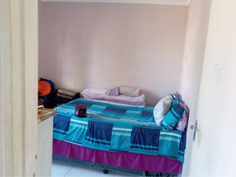 Family House - Photo 9