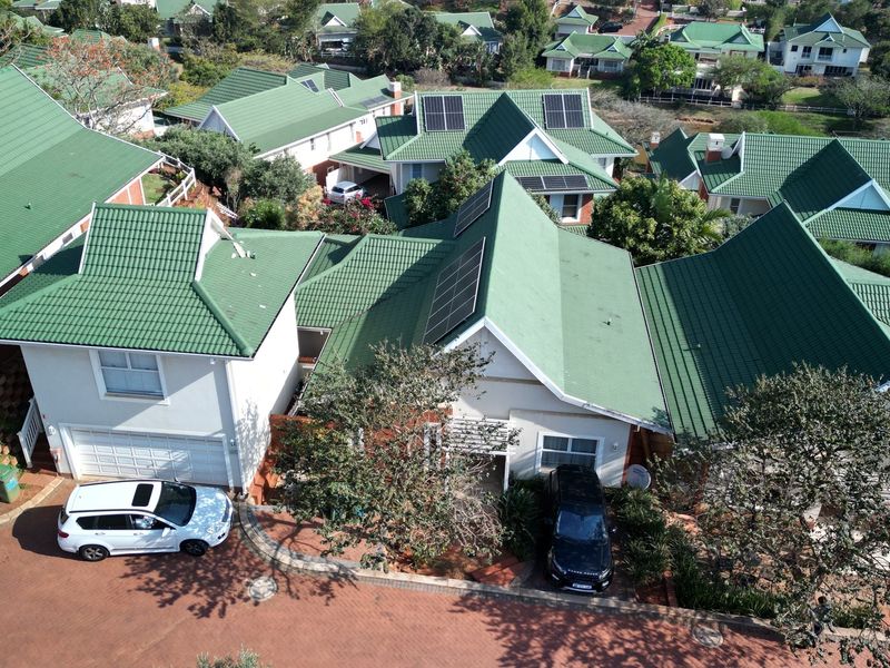 3 Bedroom Townhouse for sale in Kindlewood Estate, Mount Edgecombe - Photo 5