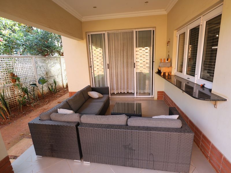 3 Bedroom Townhouse for sale in Kindlewood Estate, Mount Edgecombe - Photo 7