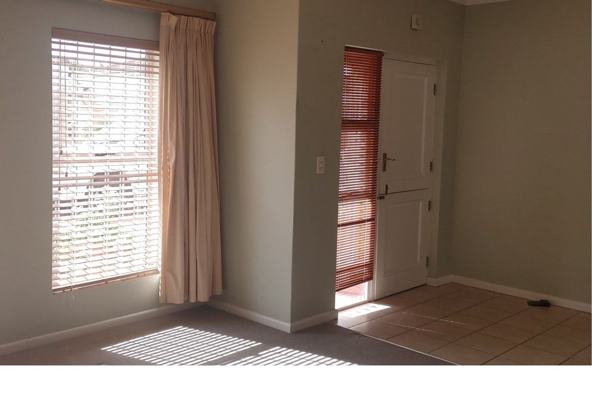 Spacious 2-Bedroom Home with Flexible Layout in Secure Klaradyn Retirement Village (SOLD) - Photo 4