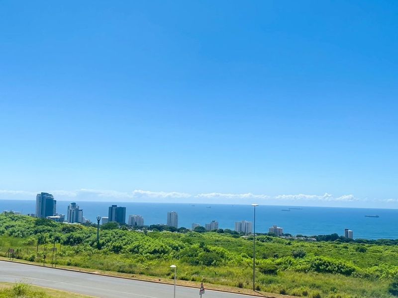 Exceptional Coastal Living at Ridgeside Residence, Umhlanga - Photo 8