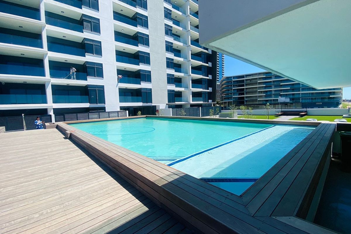 Exceptional Coastal Living at Ridgeside Residence, Umhlanga - Photo 4