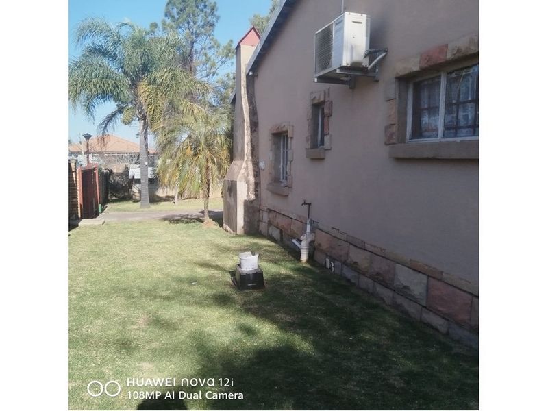 House For Sale in Blancheville, Witbank - Photo 4