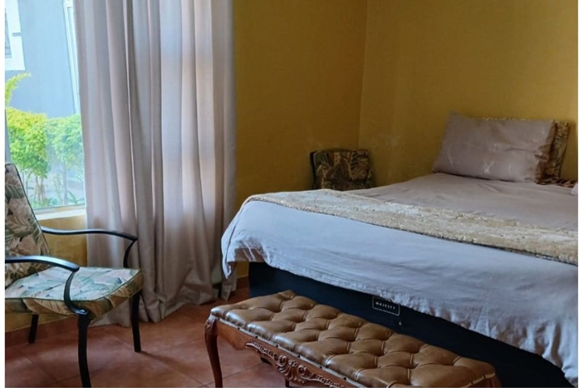 House For Sale in Umlazi, KwaZulu Natal - Photo 3