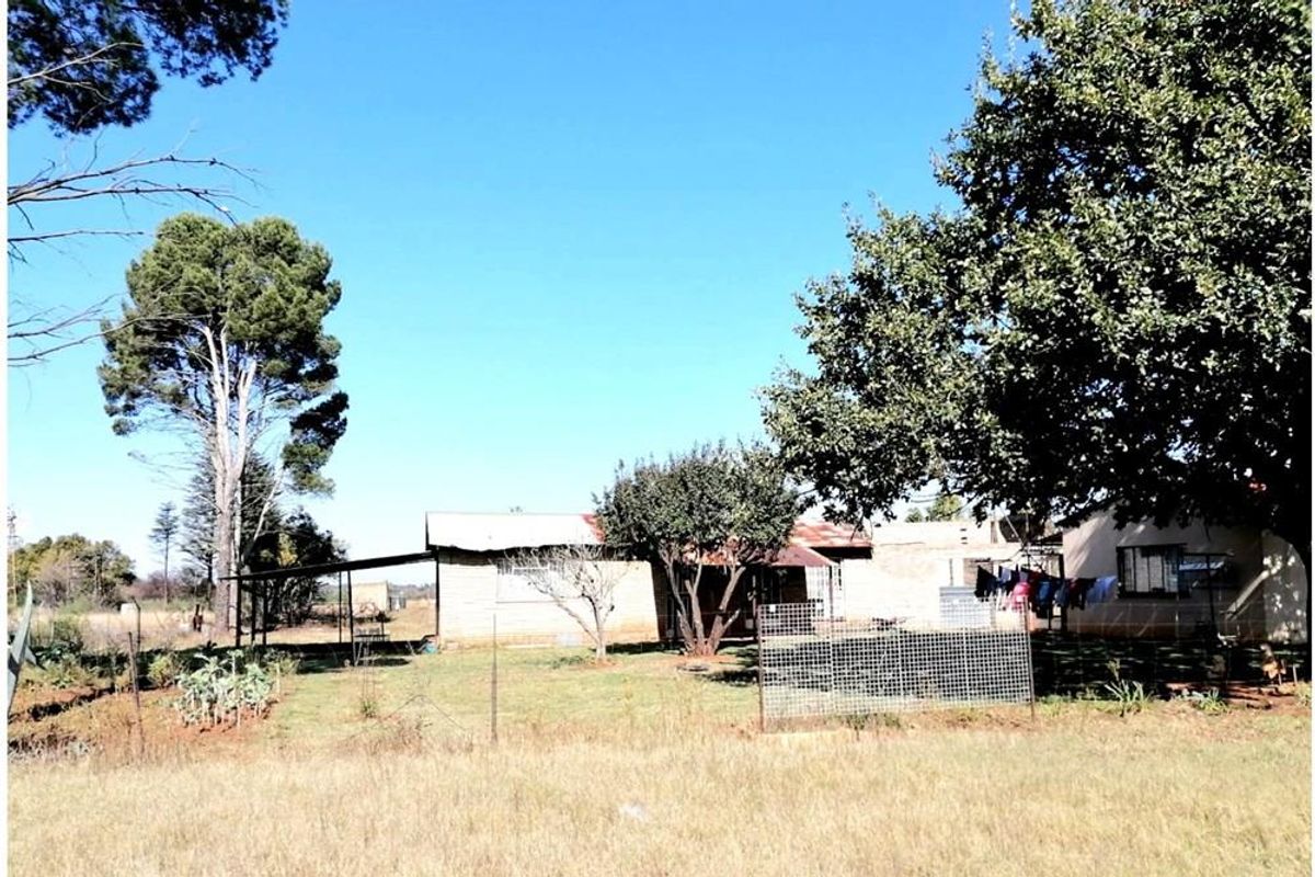 Apartment For Sale in Rosashof, Vanderbijlpark - Photo 4