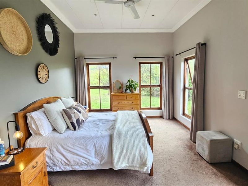 Spacious Intaba Ridge Home with Flatlet Triple Garage Modern Finish 5 Min to Airport - Photo 4