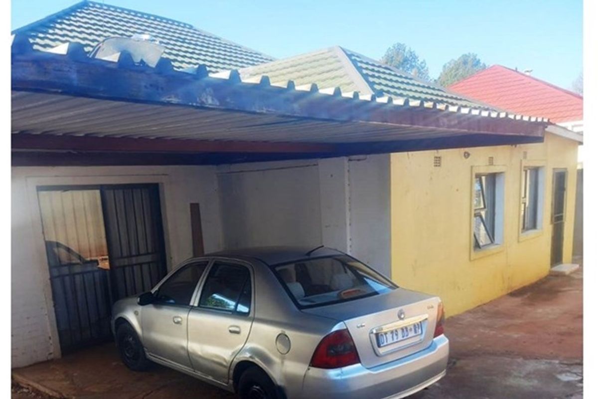 House For Sale in Kensington, Johannesburg - Photo 2