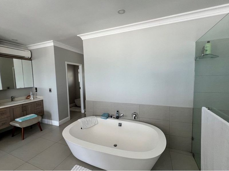 House For Sale in Tinley Manor, Ballito, KwaZulu Natal - Photo 8