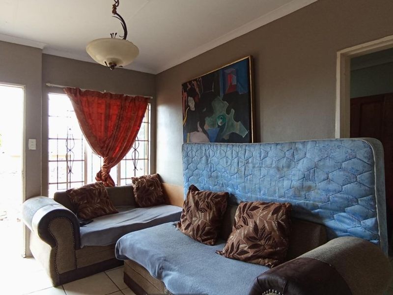 House For Sale in Cosmo City, Roodepoort - Photo 9