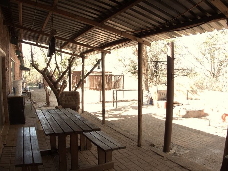 1 ha Smallholding with 4 bedroom house for Sale in Tranquil Noodhulp Area - Photo 3