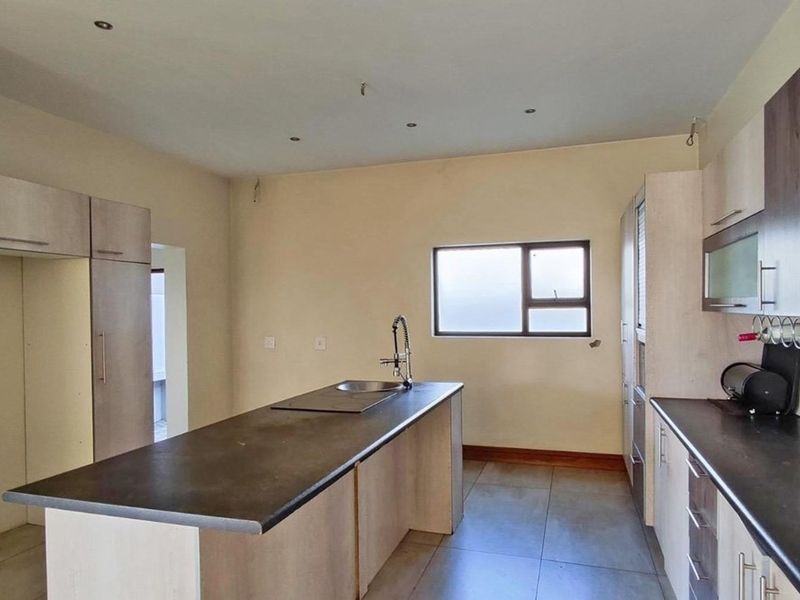 House For Sale in Helderwyk, Brakpan - Photo 7