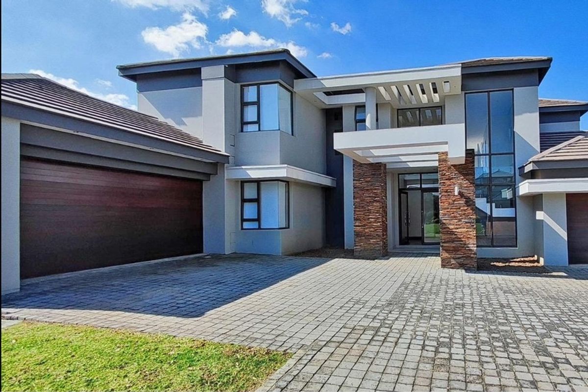 House For Sale in Helderwyk, Brakpan - Photo 3