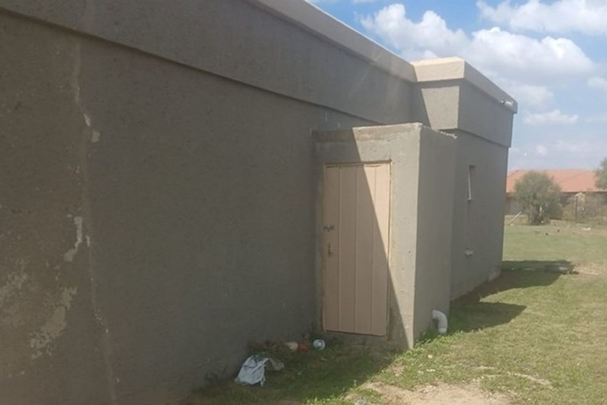 House For Sale in De Deur, Vereeniging - Photo 4