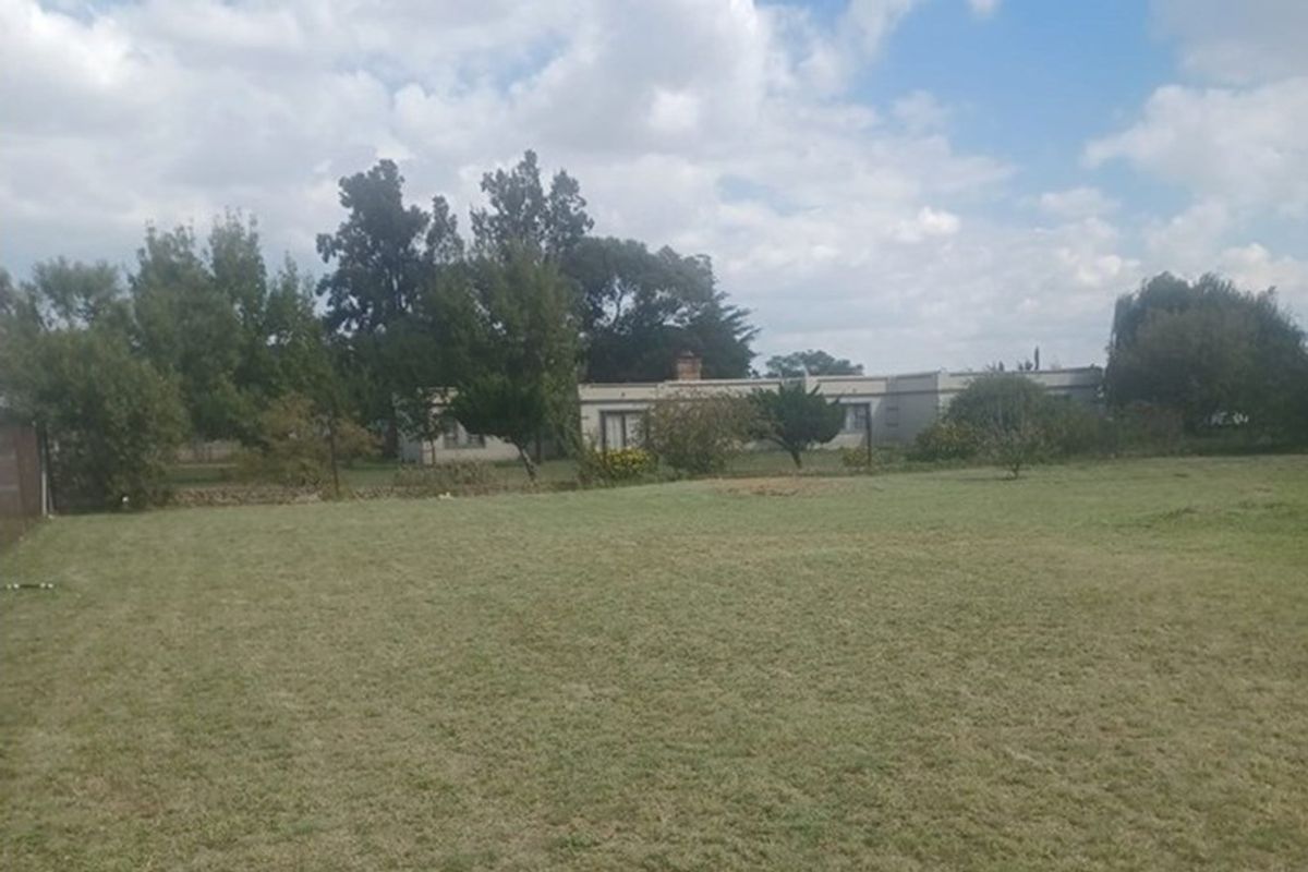 House For Sale in De Deur, Vereeniging - Photo 2