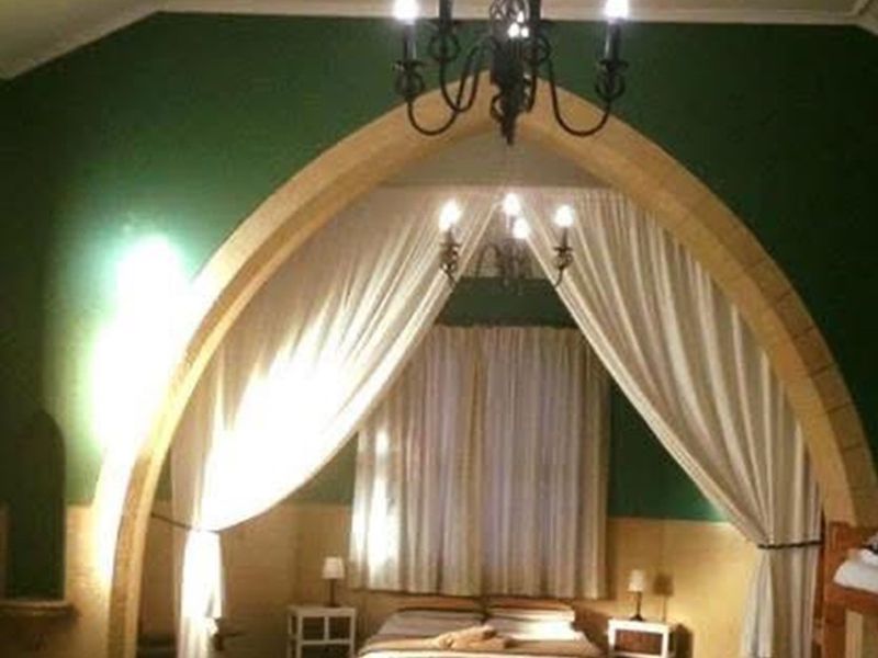 House For Sale in Simons Town - Photo 5